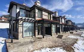 Къщи за гости КООП Добринище - Holiday Villages COOP Dobrinishte